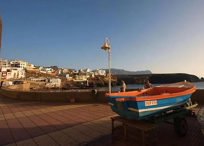 Vista Faro Sardina