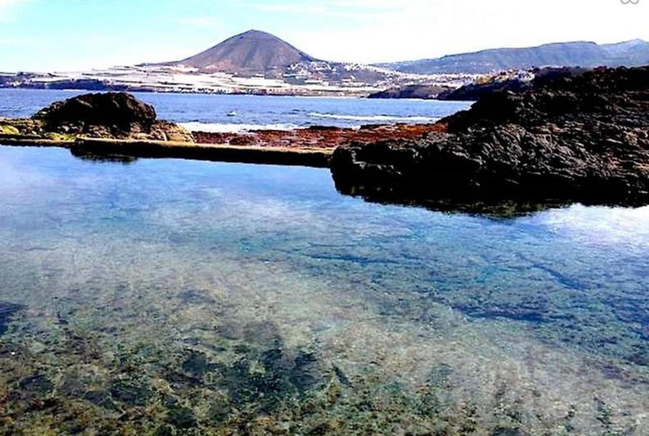 Vista Faro Sardina