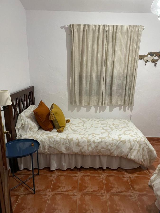 Vista Faro Sardina Apartament *
